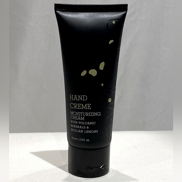 Cali Cosmetics E. Vulcano Hand Cream - Picture 1 of 2